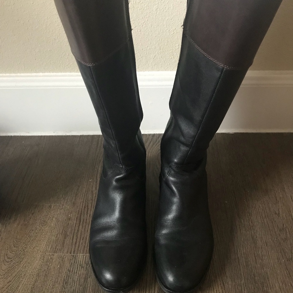 Ecco leather zip up boots